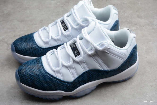 1st Kicks Low CD6846-102 Jordan Blue Navy 11 Snakeskin Air 0812